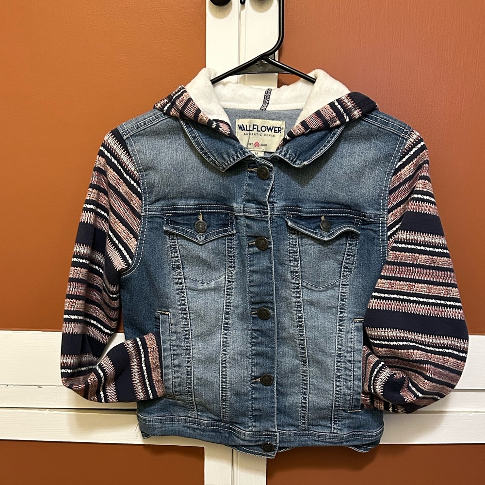 Authentic Denim Wallflower Jean Jacket with Fleece Hoodie and Sleeves Size Jr M